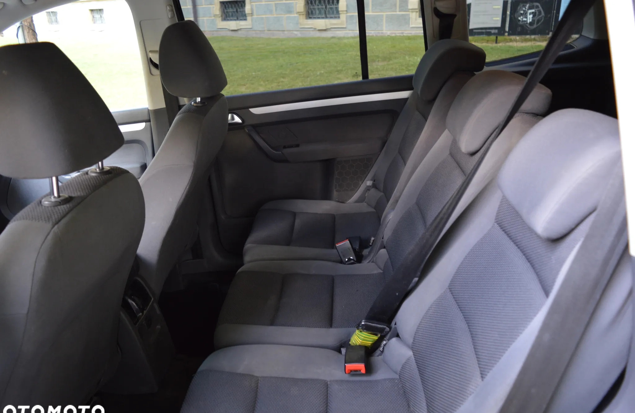 Volkswagen Touran cena 23700 przebieg: 306000, rok produkcji 2011 z Świebodzin małe 56